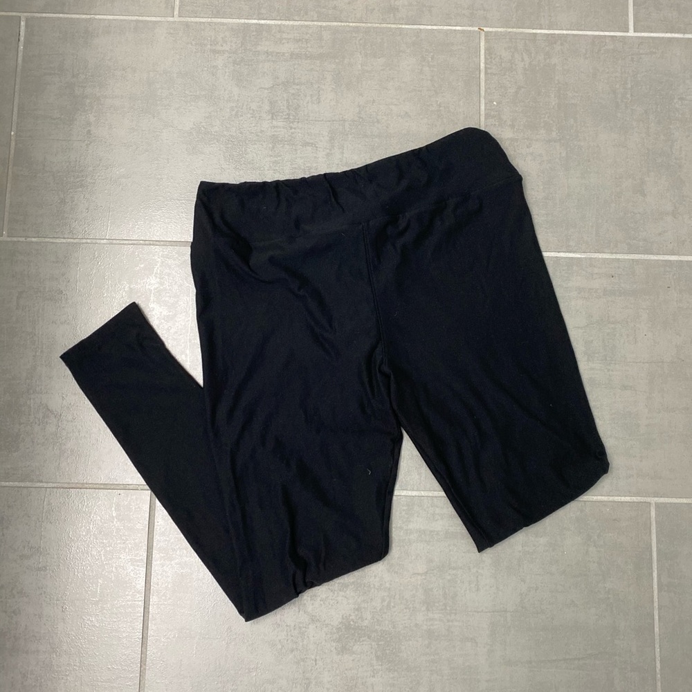 Lularoe Tall & Curvy Black Leggings